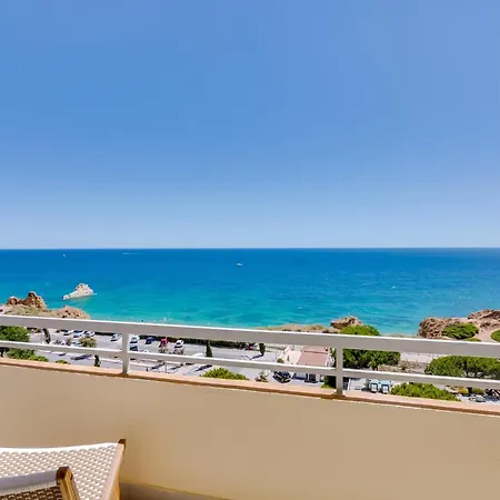 Apartment Nine Above The Sea *
